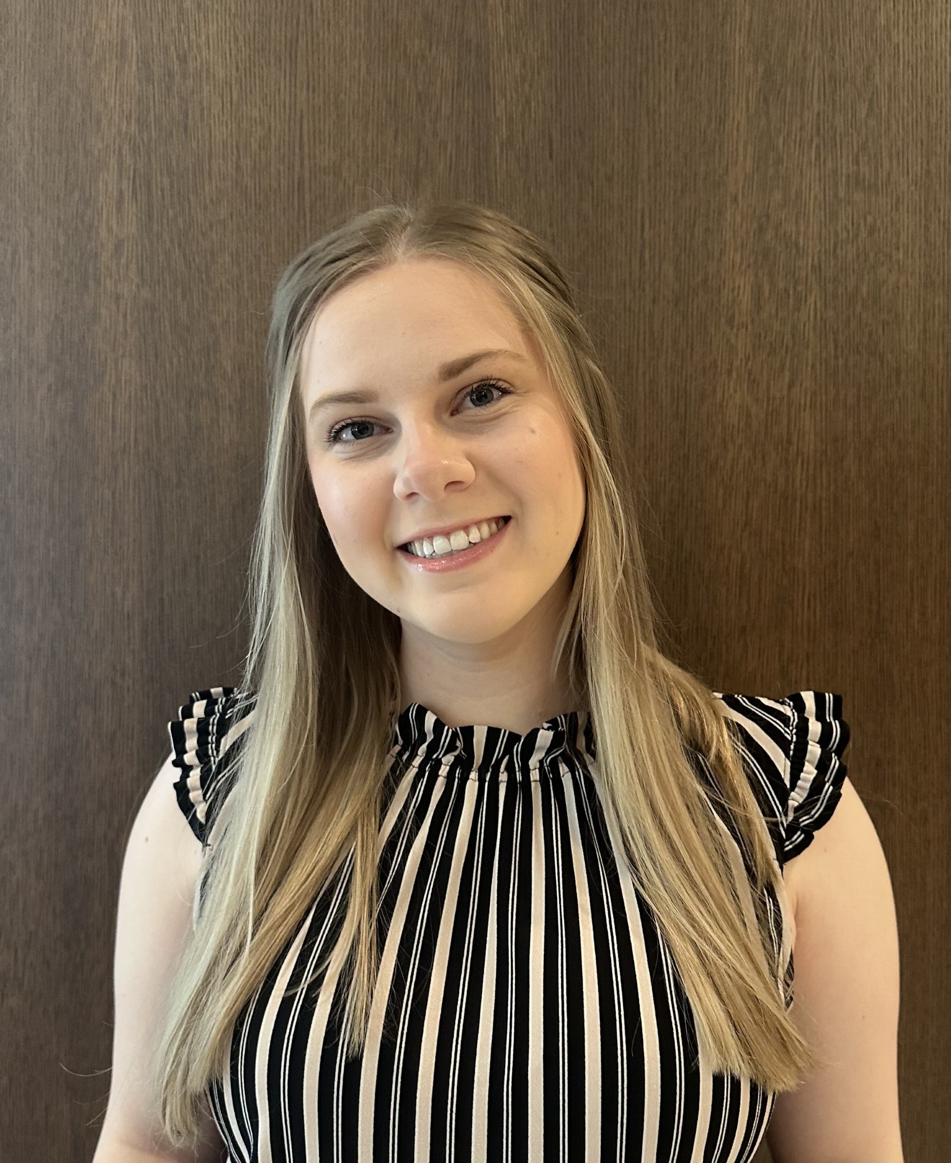 headshot of Megan Kowalis 